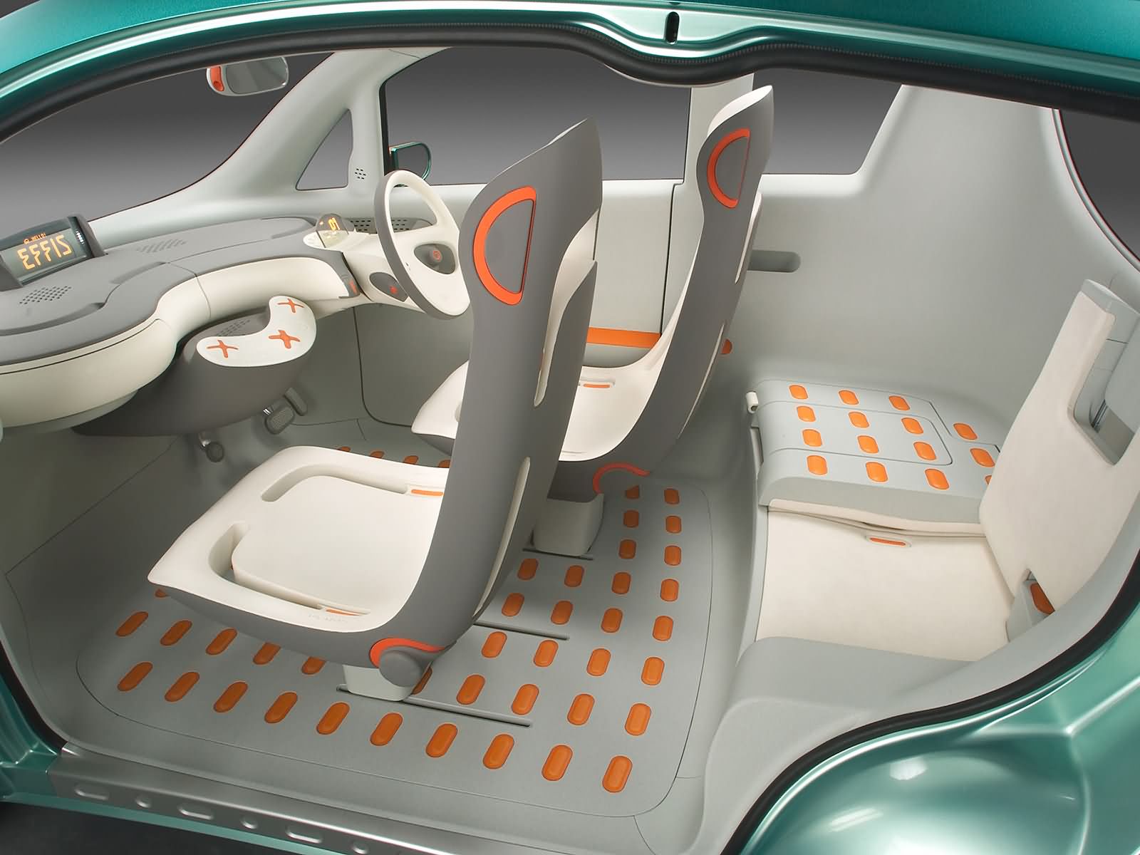 Nissan Effis, 2003
